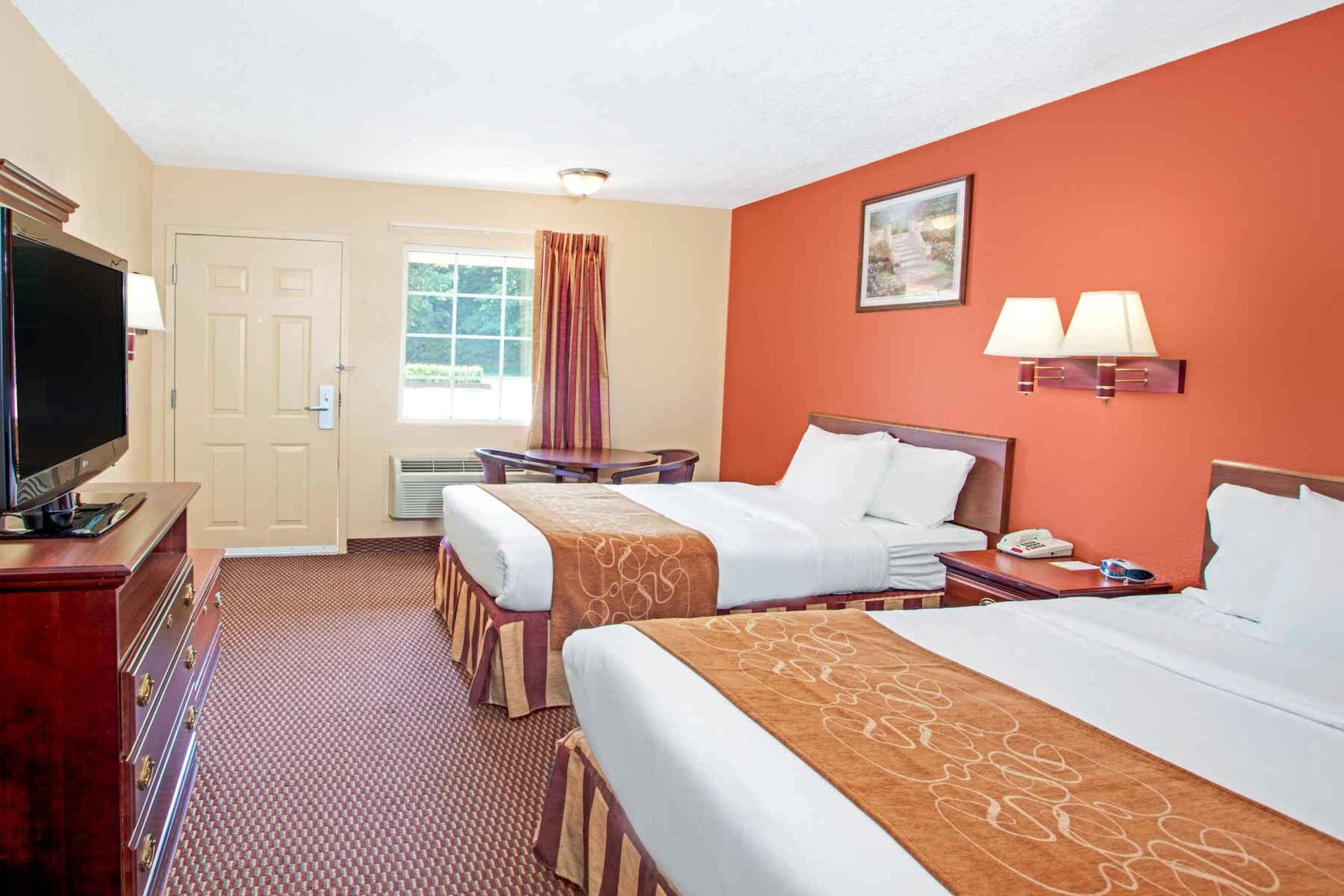 Travelodge By Wyndham Canton-Livonia Area, Mi Eksteriør billede