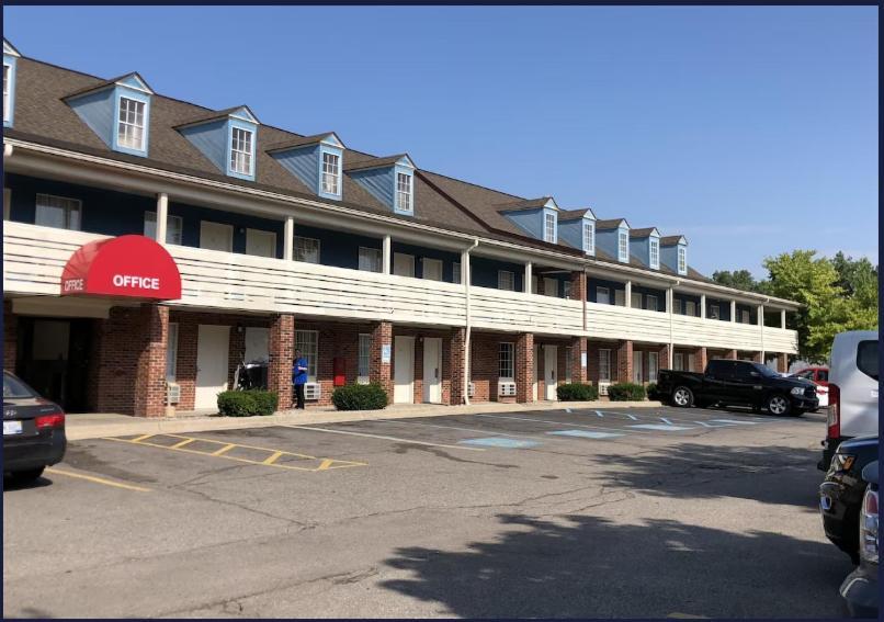 Travelodge By Wyndham Canton-Livonia Area, Mi Eksteriør billede
