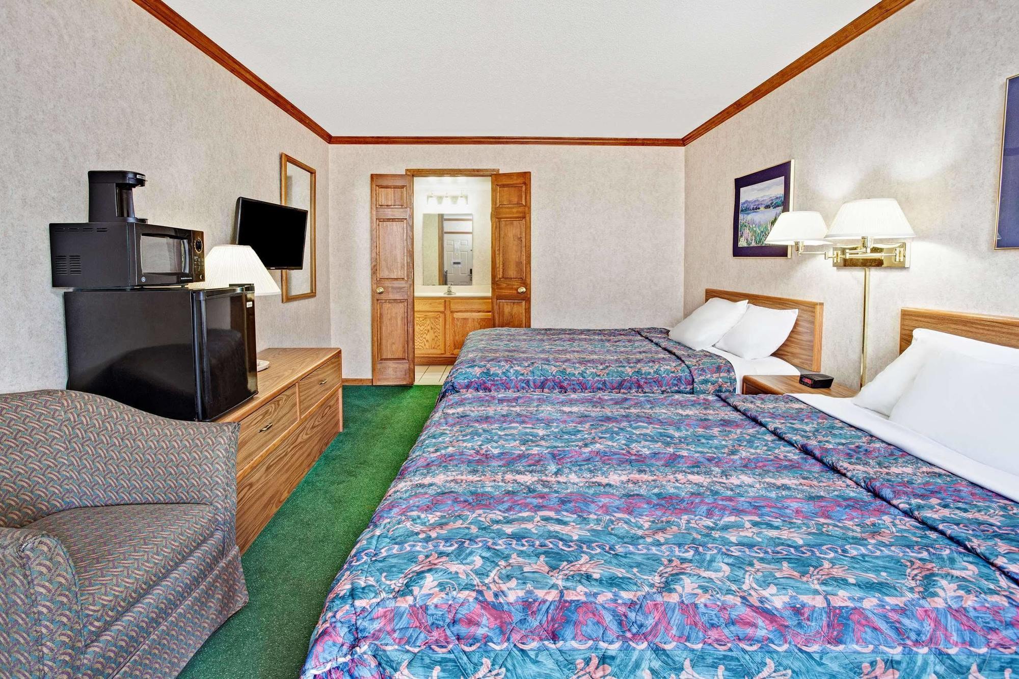 Travelodge By Wyndham Canton-Livonia Area, Mi Eksteriør billede